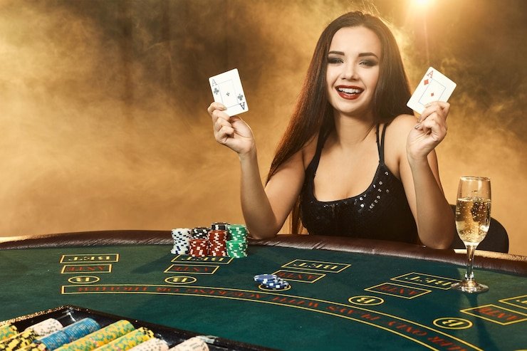 live sic bo dealer rolling dice and announcing results live sic bo dealer rolling dice and announcing results